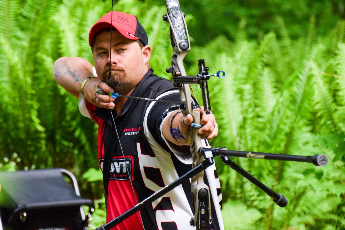 HOYTARCHERYInc's tweet photo. Brady Ellison leading after Day 1 in Darrington, WA. 🎯

Photo USA Archery | #BowsOfChampions #TheWinningFaktor https://t.co/moE1isP7qG