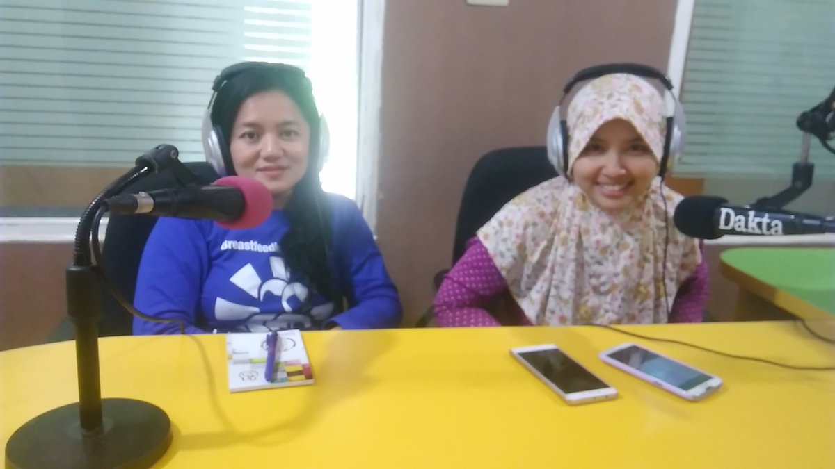 RadioDakta's tweet photo. Terima Kasih @aimi_bekasi sdh hadir. Semoga bisa mengedukASI dan MengASIhi para pejuang ASI https://t.co/XnGFyzoCMO