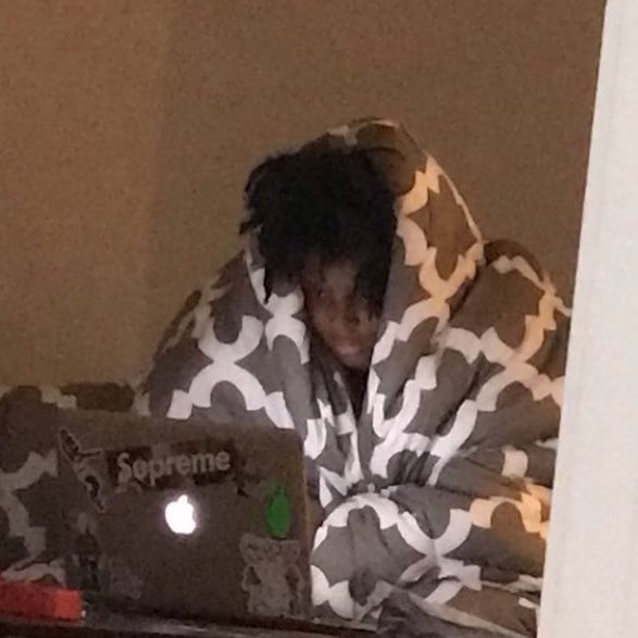 Me sitting at home, being faithful, catching up on sleep, and scrolling through the timeline all summer '17 and beyond