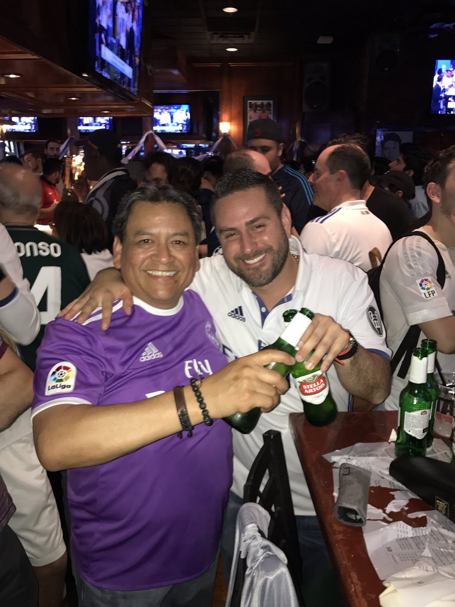 RMCFBoston's tweet photo. What an amazing night! We did it! We made history! Thank you @ClarkesFaneuil for being or home! #HalaMadrid #uclfinal2017 #Duodecima https://t.co/Fd7JdkPXGq