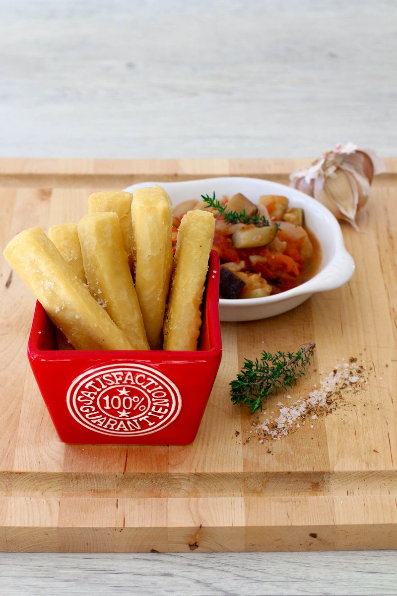 Atable17's tweet photo. #Panisses de Marseille &amp; #ratatouille #Provençale #CuisineduMonde #recette #cuisines 
https://t.co/NPo2QCwmEN https://t.co/sReLwSaz6W