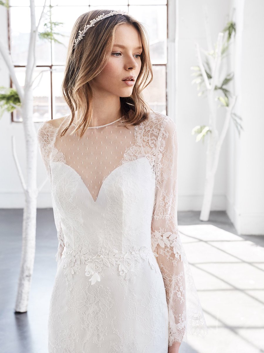 Zoom into details to our Rubi dress ♥️

inmaculadagarcia.com

#novias #wedding #inmaculadagarcia #weddingstyle #purity