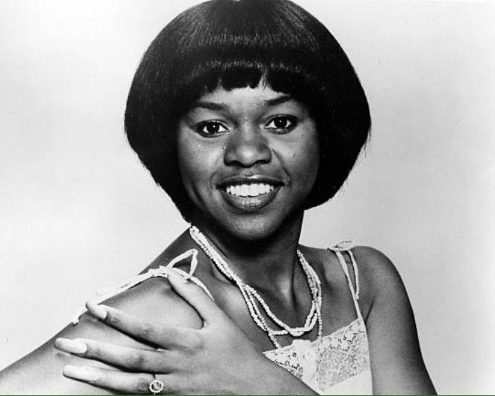 Happy Birthday Deniece Williams (June 3, 1950) Soul singer
Bio:
Video: 