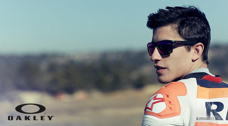 OakleyVaultUk's tweet photo. Show your support! Marquez and Rossi edition Sliver now available in store #ItalianGP #Mugello2017 #MM93 #VR46 https://t.co/BJyNhlRzf5