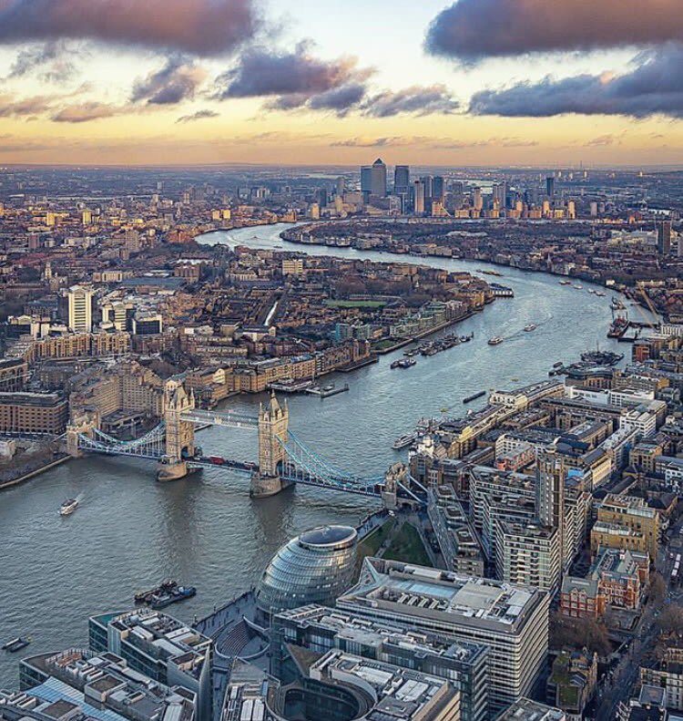 TimeOutLondon's tweet image. This is our city. We&apos;ll continue to love London and everyone in it every day, especially through the hardest times ❤️