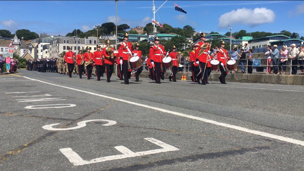 The <a href="/RGLIParade2017/">RGLI Parade 2017</a> has arrived at the white rock to applause