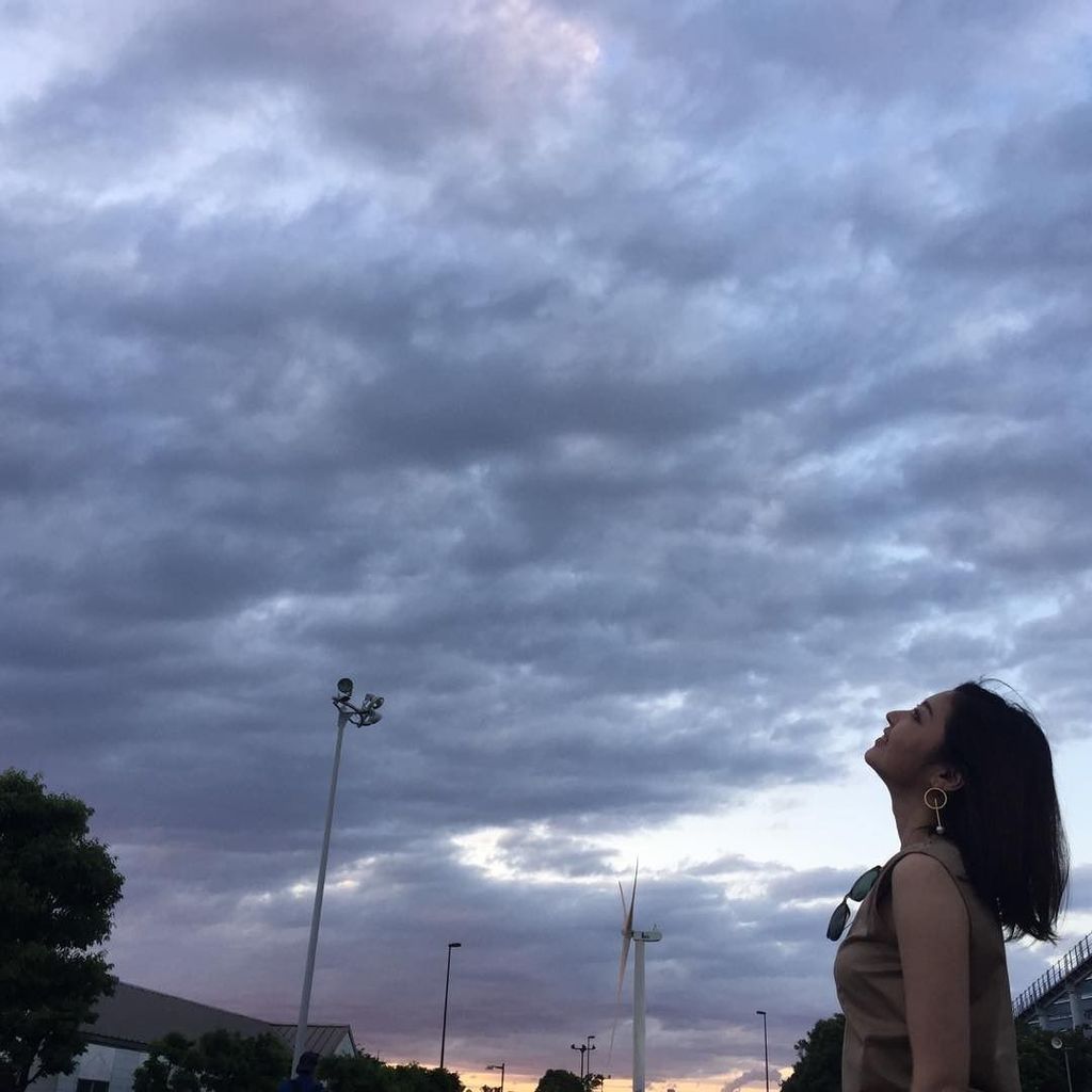 erikaasakura's tweet photo. 日曜日の夕陽^_^
.
.
#空 #夕日 #夕陽 #bbq #Japan_of_insta #instagood #撮影 #at_diff #phos_japan #pics_jp #東京カメラ部 #photo_shortt… https://t.co/R3nYJ4aLeI https://t.co/zzpV8seWO1