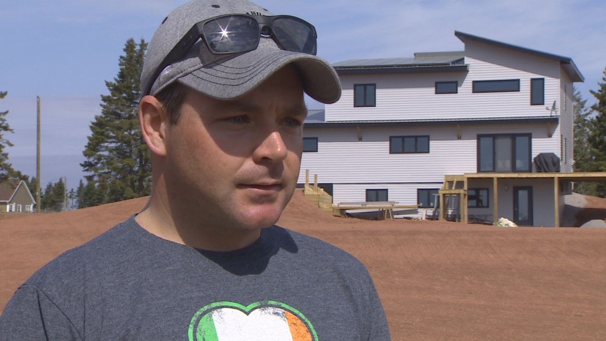 cbcnewsbc's tweet photo. Owner of net-zero solar home has to pay tax on electricity he generates https://t.co/1KxOaj6PxW https://t.co/Gn5TuAxbFb