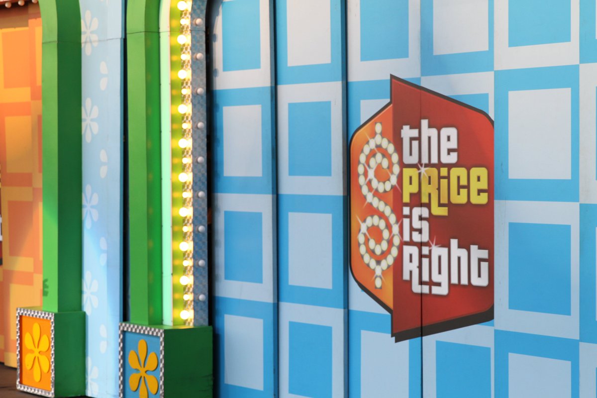 Thunder_Valley's tweet photo. We had a blast with The Price Is Right Live! Want to see photos from the event? Click here: https://t.co/zO44kvSYkz https://t.co/zsJW9kdlIM
