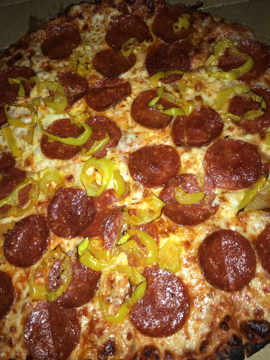 alexjalmond's tweet photo. #notpineapples https://t.co/dpwFw1TLgU