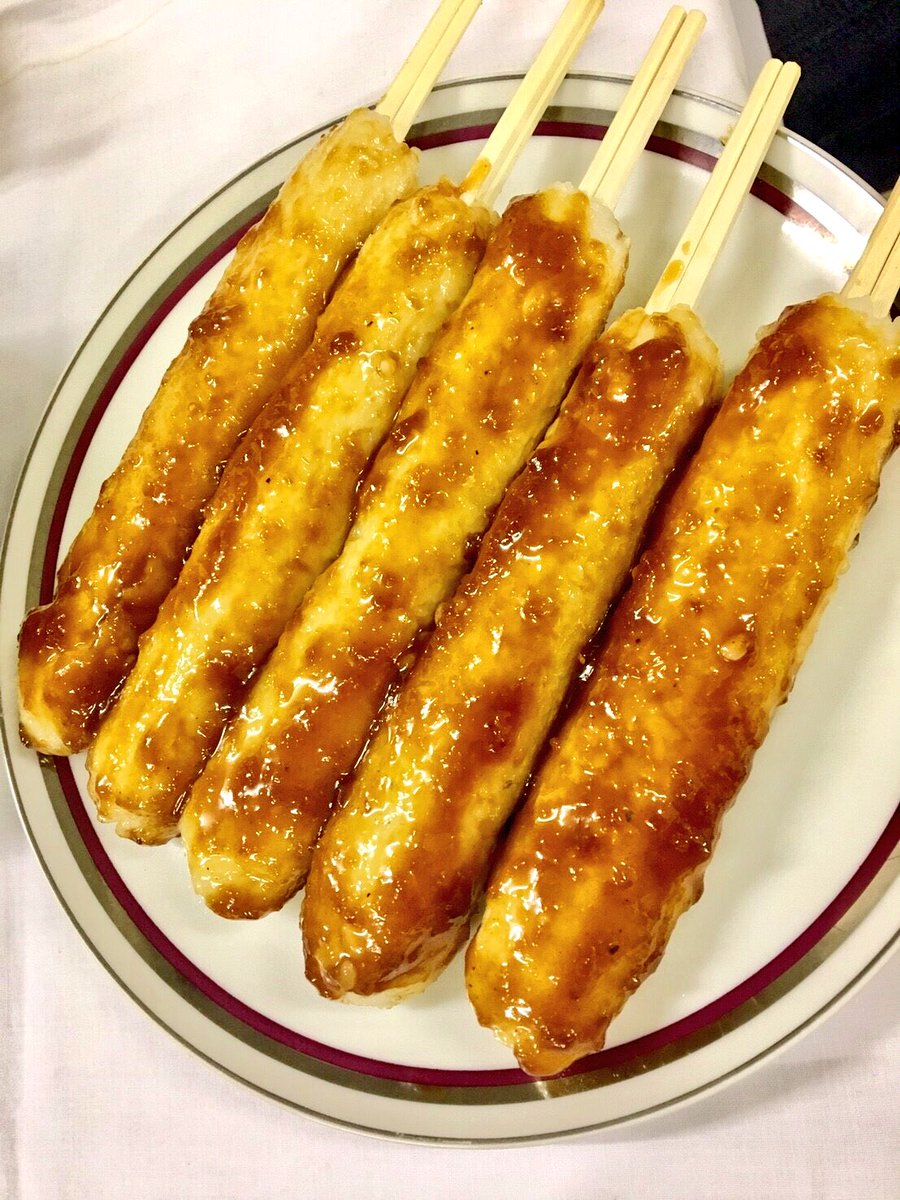 triothais tweet picture