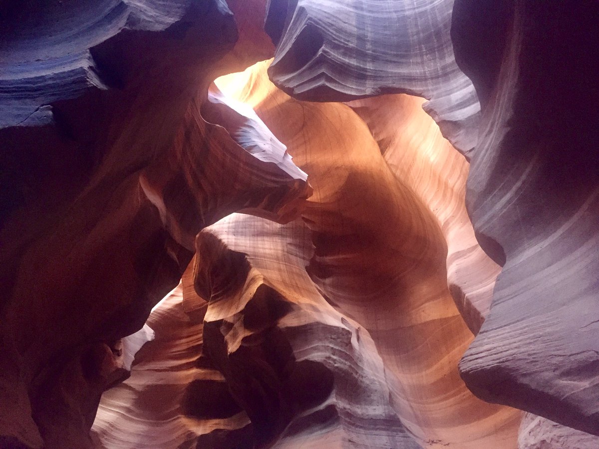 flaviamarano's tweet photo. #arizona #holiday #travel #antelopecanyon #naturephotography #breathtaking https://t.co/nedqzqGTES