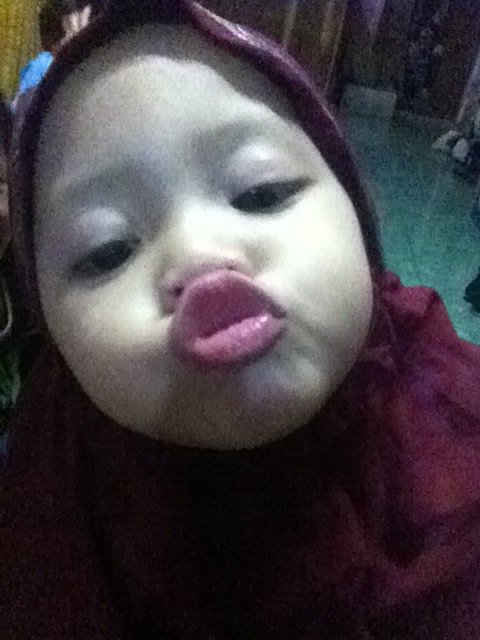 verrabc's tweet photo. Semoga jadi anak soleha ya ayangg, nurut sm mamah&amp;https://t.co/ZRx8UyRQuH u more than anything.... https://t.co/PYIhVSH3ug