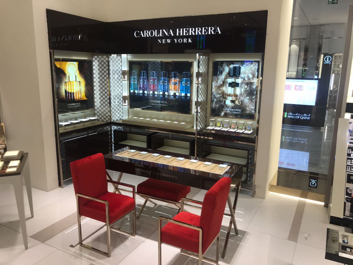 AbraVmsd's tweet photo. Team ABRA VM SD's Permanent Retail Production for Carolina Herrera at Salam Stores in Mall of Qatar #ABRAVMSD #TeamABRA #PermanentRetail https://t.co/hjepEyOyZc