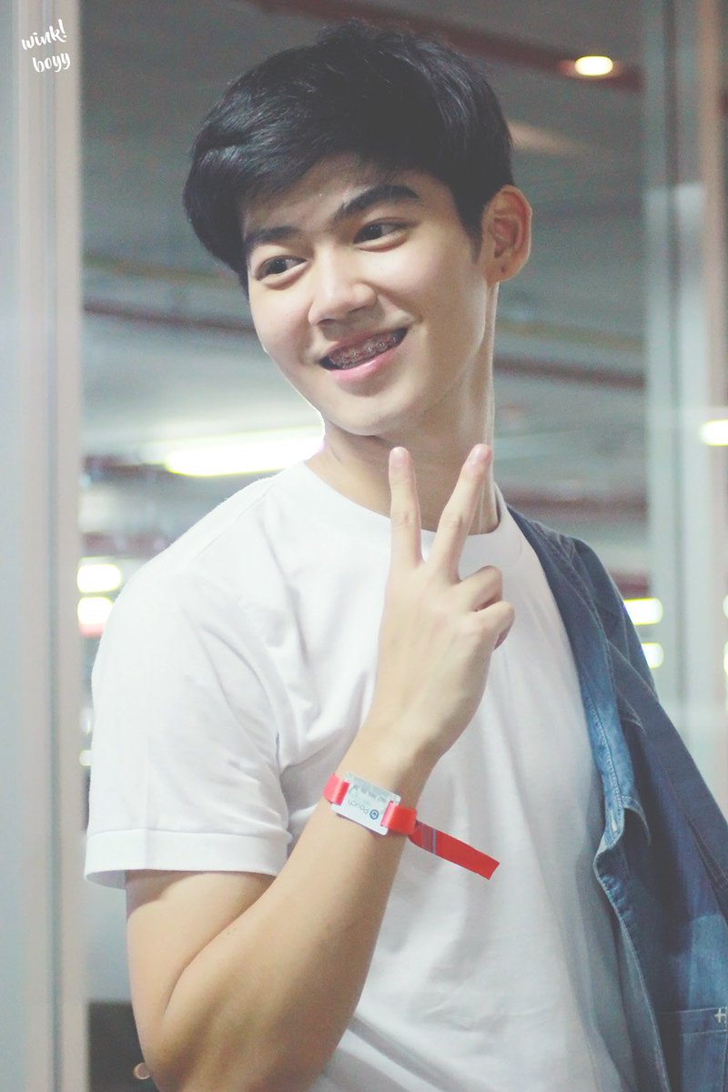 flukekanit_fc's tweet photo. ㅡ 170603 @capitalfluke at Show DC 
#flukekanit #TUSexyBoy #SoulmatesTheSeries https://t.co/MZcpodBFx3