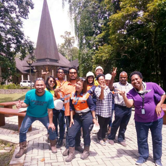 EleanoRumkorem's tweet photo. Komunitas Persekutuan Doa Karyawan MP38.
#keepservingHim https://t.co/Uouceumgb4