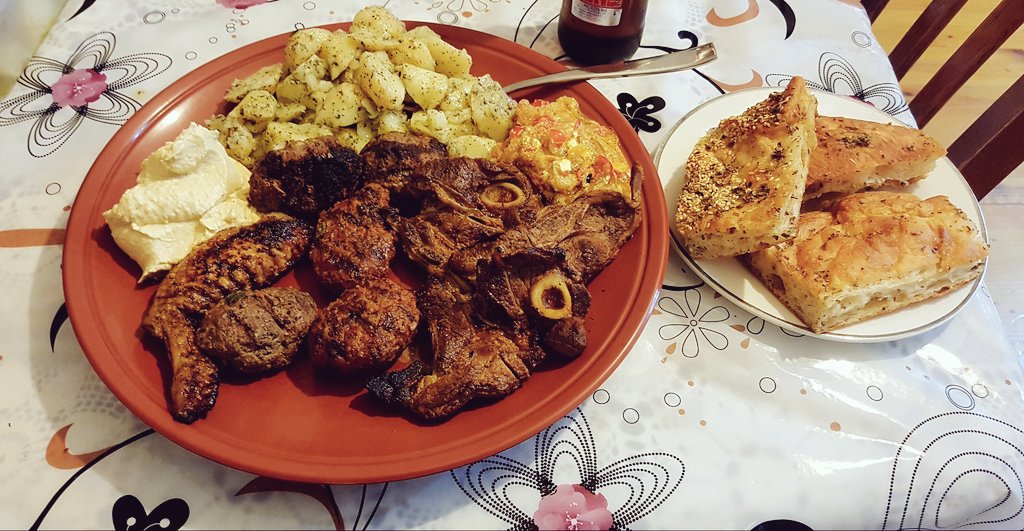 A7Legit's tweet photo. Dinner was good. #AteLikeAPig https://t.co/mKmFFCzLjc