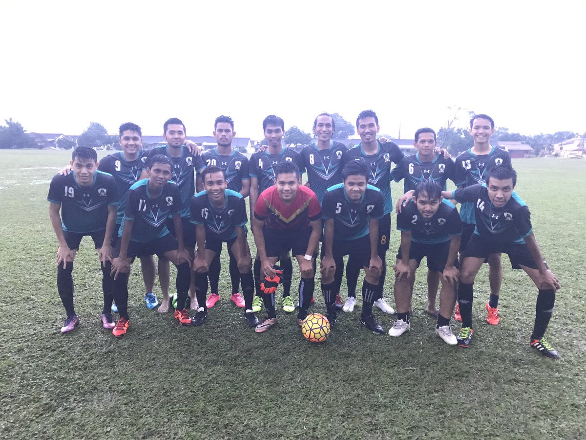 IamAzizulMohd's tweet photo. Jangan beritahu mereka impian anda. Tunjukkan kepada mereka. #YCFT https://t.co/zIp32es0de