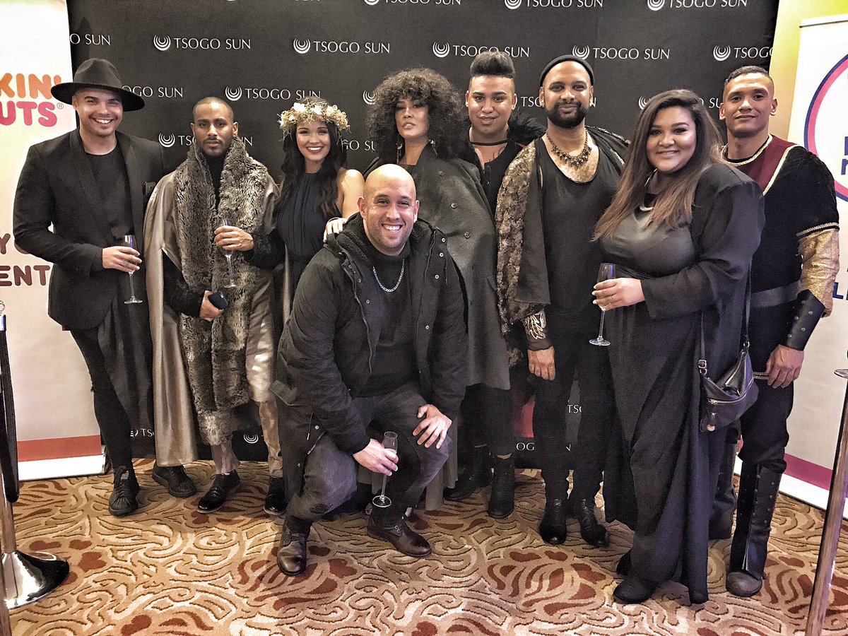 claymorar's tweet photo. Fun times at @LeighAnne_Will B-Day party last night #LeighAnneBday #SSCullinan https://t.co/U3Bf9ktQ4I