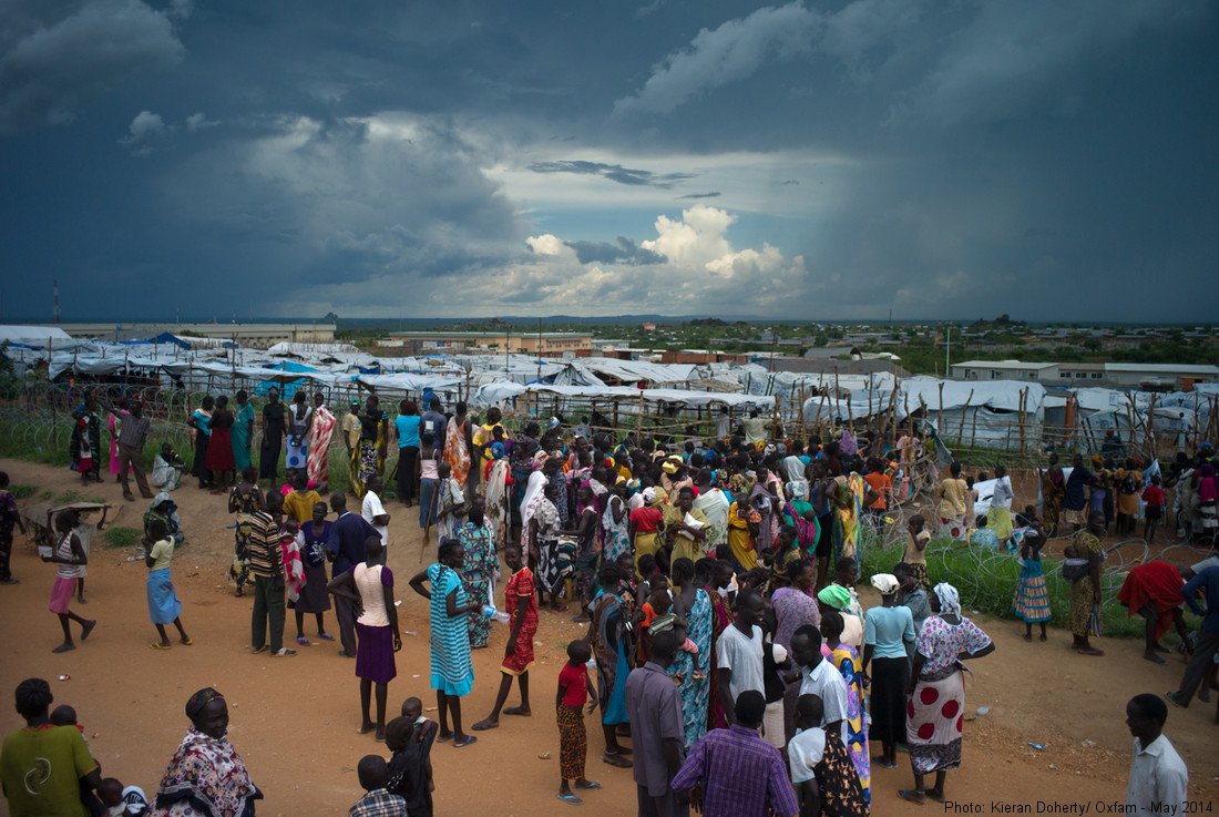 Oxfam's tweet photo. 30 millions people are on the brink of #famine. This is the largest hunger emergency in the world: https://t.co/tBYJVmlUu3 https://t.co/N8zE2sXLhQ