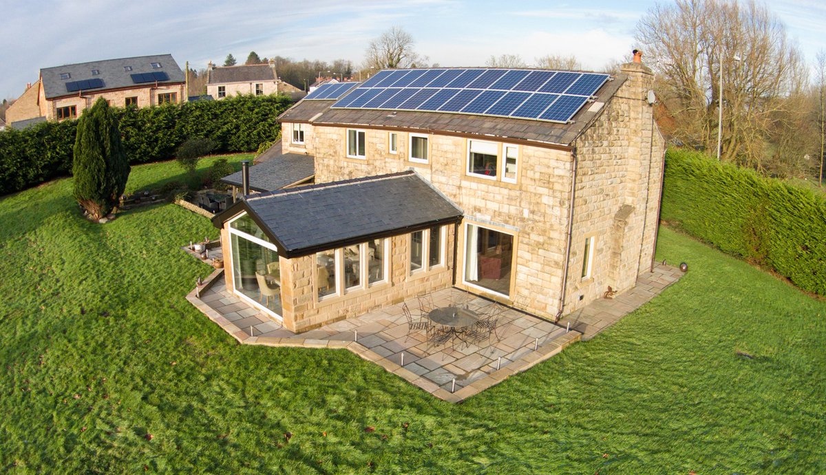SpecialisedPR5's tweet photo. #realROOF allows the incorporation of roof windows to help illuminate formerly dull and shadowy areas of a home. https://t.co/3pn6BzPWSf
