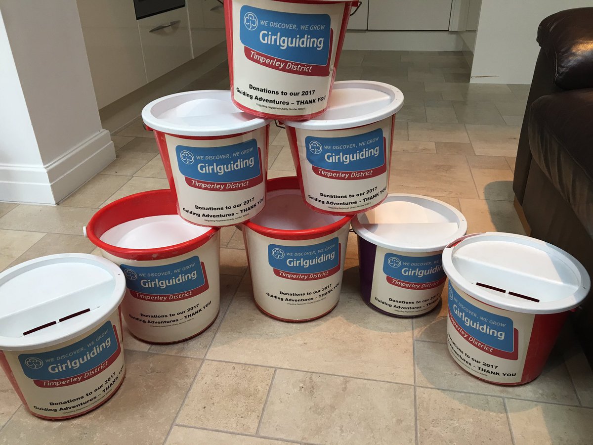 RachCurwen's tweet photo. Collecting for @Girlguiding #Timperley today @2019Tesco @tescoALT to send our girls on adventures @Girlguiding_NWE @GirlguidingGMW pls RT https://t.co/hjd1CXNl2T