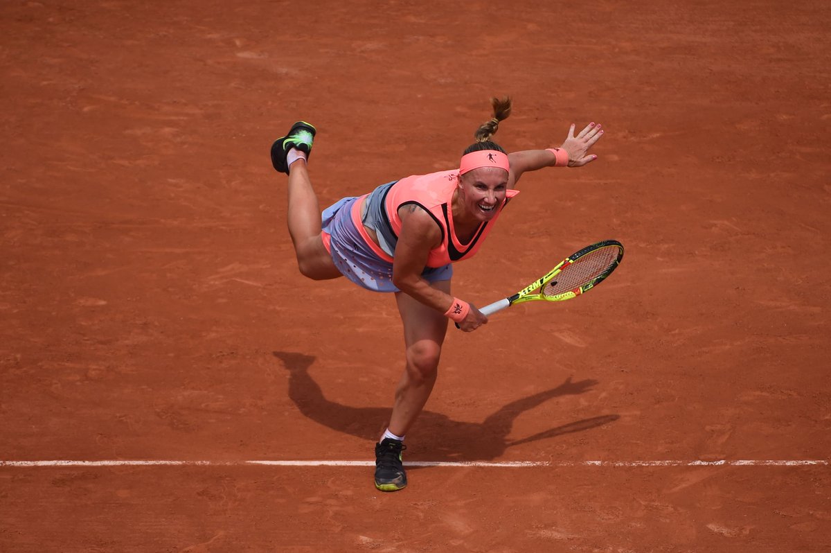 SVETLANA KUZNETSOVA 2 - Página 37 DBdqKKcXUAAQPjW