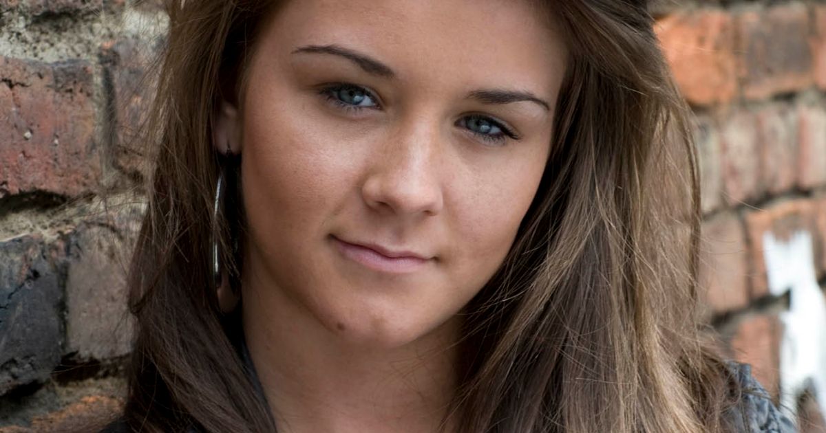 A Happy Birthday to Brooke Vincent ( 