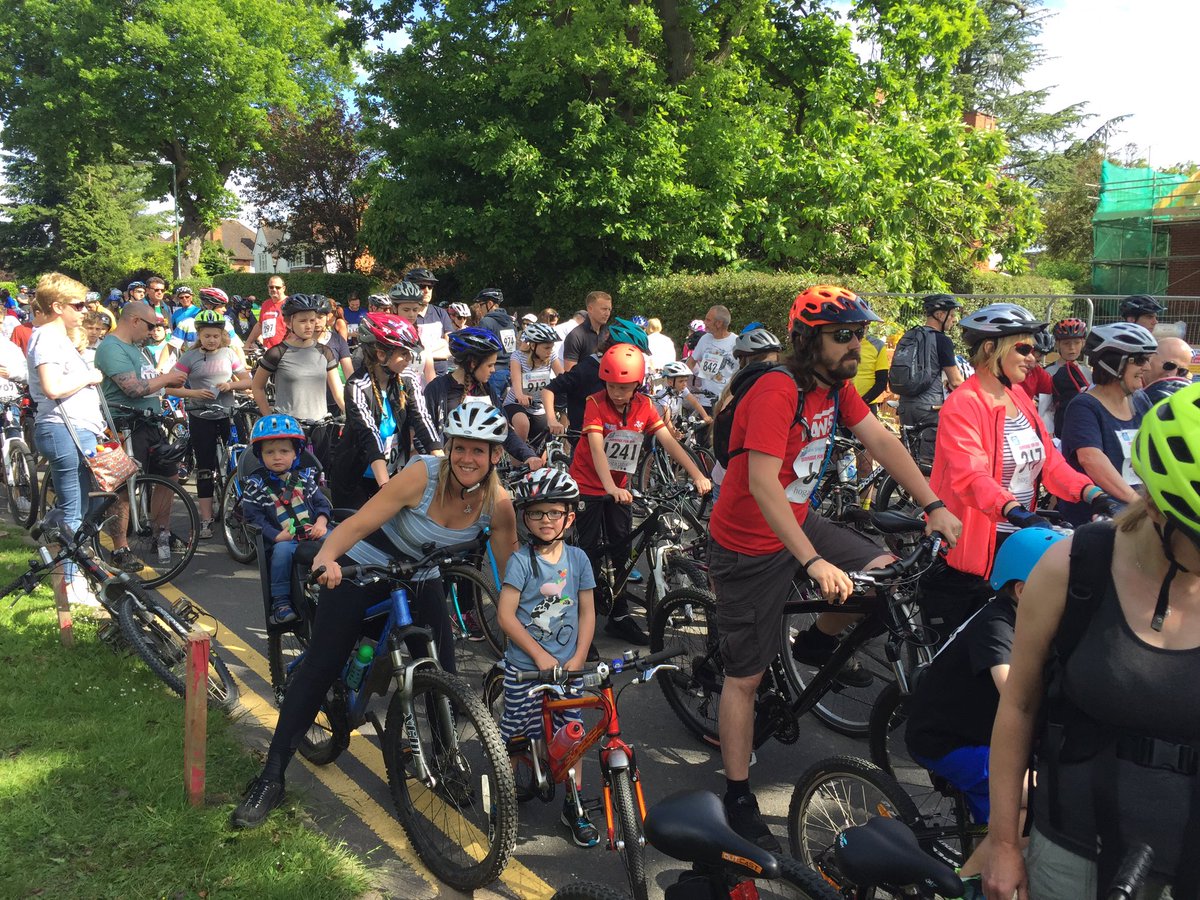 drmayflower's tweet photo. Dorridge Fun Run peloton https://t.co/XBIERKjmyu