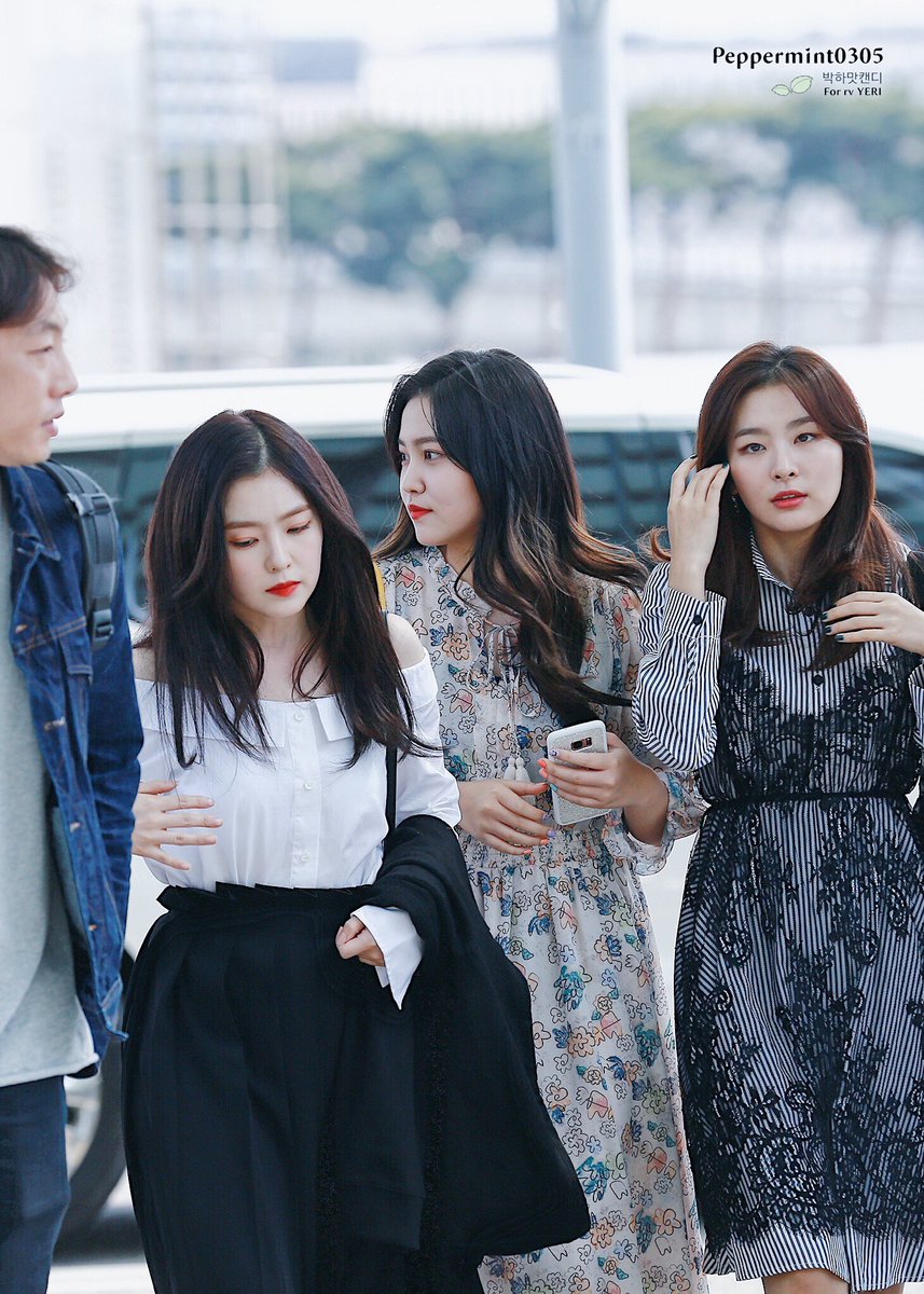 cuteyeripics's tweet photo. ❤💛 https://t.co/NaQzMPsIeZ