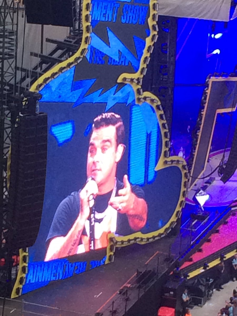 KiraRawcliffe's tweet photo. @robbiewilliams amazing night last night. Absolutely loved your show ❤️ x https://t.co/frxKD1Dbqs