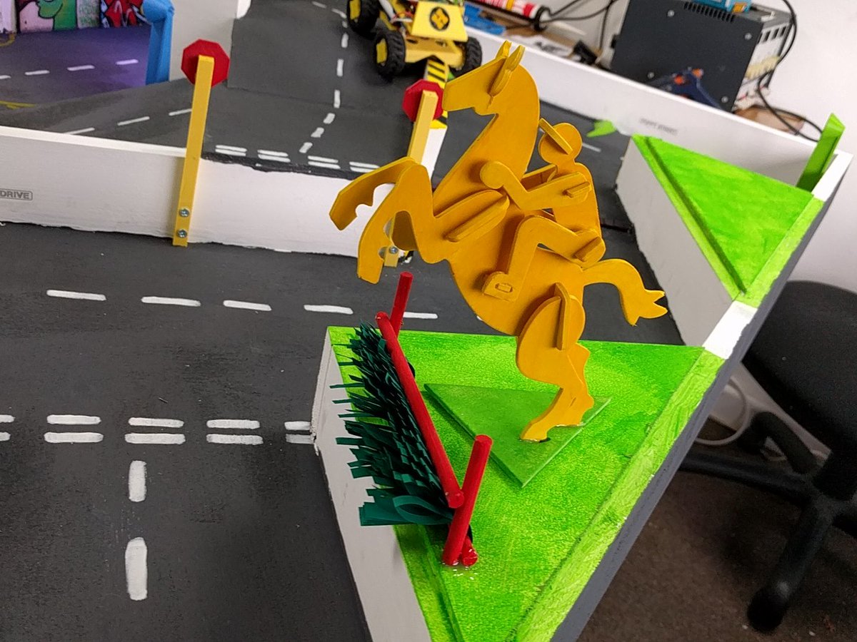 It's finally complete! Added a few last bits of Cheltenham charm!... All ready for budding competitors at <a href="/CheltSciFest/">CheltSciFest</a>