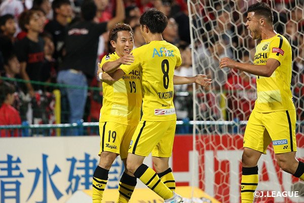 japansportslink's tweet photo. 強いぞ柏！暫定首位の #柏レイソル(@Rey_kun) が浦和との上位対決を1-0で制して、連勝を8に伸ばしました！ https://t.co/tbCpkAF8dS #reysol https://t.co/UauwHW05Bu
