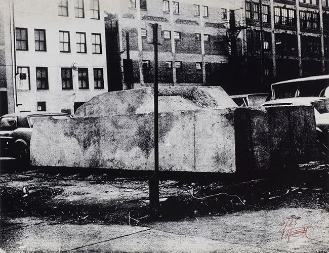 MuseumCampusS's tweet image. Wolf Vostell, Concrete Traffic, Chicago, 1970. Visit the exhibit at @SmartUChicago  before June 11th! ow.ly/AV1G30b2w8y