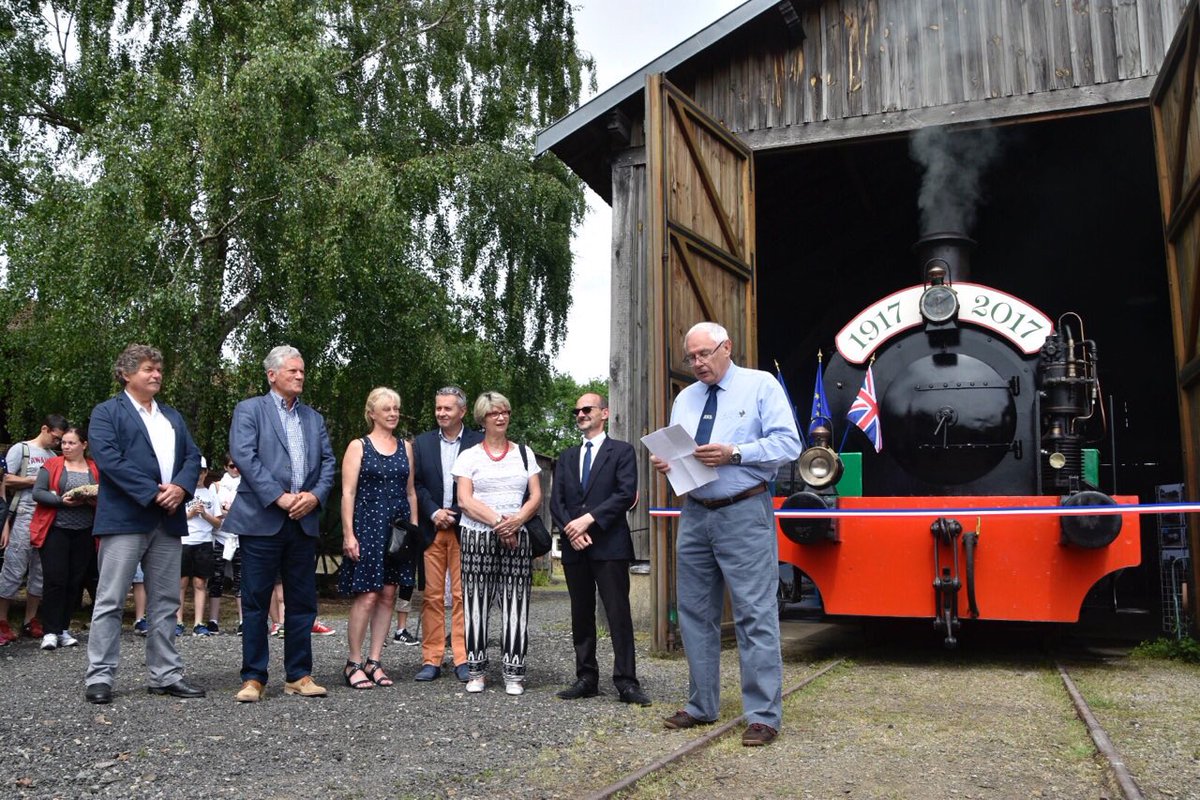 lasarthe_72's tweet photo. La locomotive ALICE fête ses 100 ans ! 🚂🎂
Les bénévoles de la #Transvap la remettent en état depuis des des années avec le soutien du #CD72 https://t.co/Jf9QMHHOSk