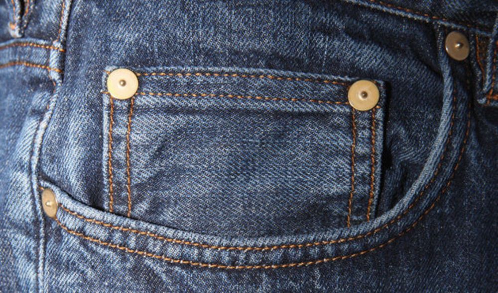 NegatoperlaCasa's tweet photo. Jeans, gomma da masticare, ghiaccio o aceto… Non è una ricetta ma i risultati sono… https://t.co/uX6QiYMg7k https://t.co/KybPnrhh7B