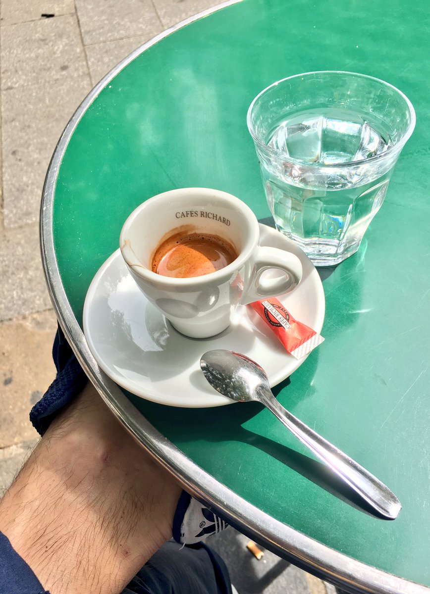fbofred's tweet photo. ☕️🌤#dimancheglande - #PlaceVerte / #Paris 11 https://t.co/edTEUvviEF