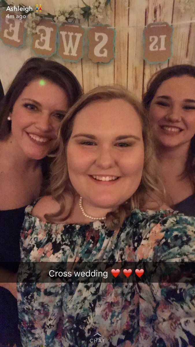 Spedy18's tweet photo. #crossmyheart17 was fun ❤️ #nobrideandgroompics #busyhavingfun https://t.co/JI7ZHGkY4z
