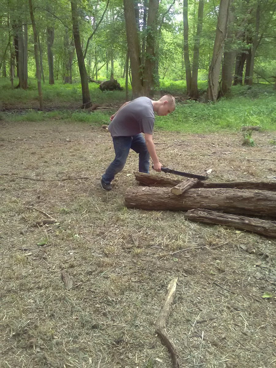 Slash_n_dash934's tweet image. Me