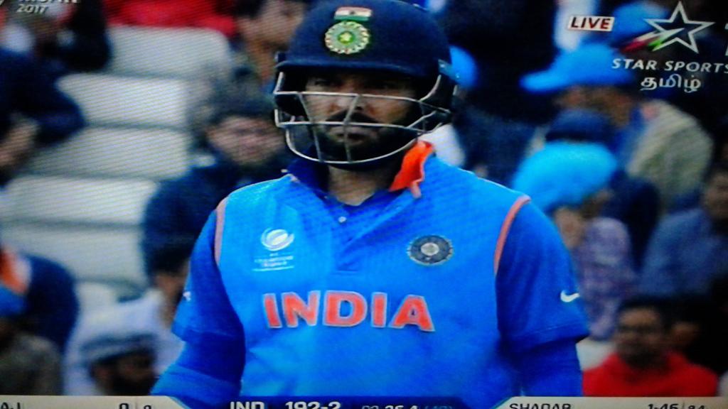 YuviWorld's tweet photo. Many congratulations @YUVSTRONG12 on 53th ODI Half century!
Many more to come.👊
Runs- 53*
Balls- 30
4s- 8
6s- 1
SR.- 176.7
#IndvsPak #CT17 https://t.co/qu6fD0W5OP
