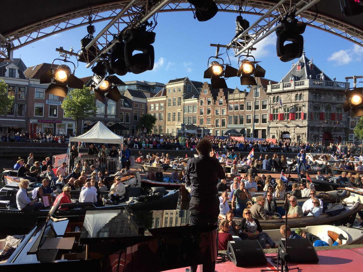 Spaarne_Concert's tweet photo. Je kan nu ook een plek reserveren op een boot voor slechts € 27,50, zot je 1e rang!

https://t.co/TnWOFvRAaR https://t.co/C3nnS7eux7