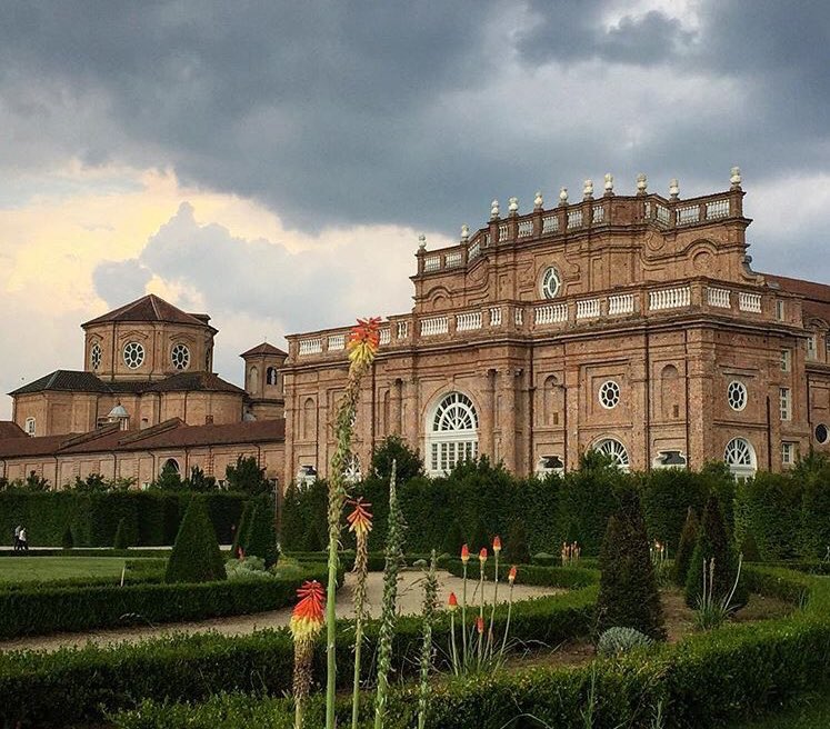 Cosa visitiamo oggi? I #giardini della #reggiadivenaria #visitaguidata #centroguidetorino #torino