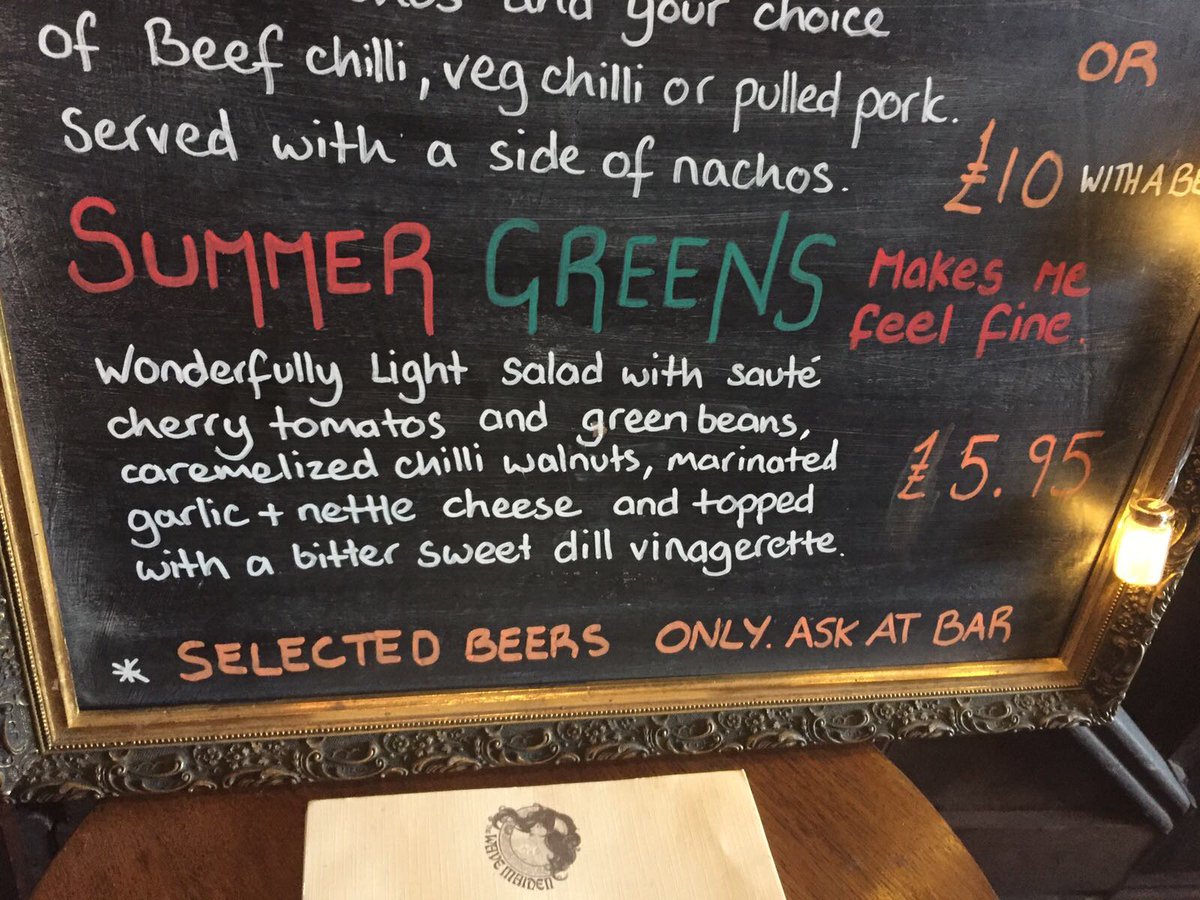 theWaveMaiden's tweet photo. #SummerSpecial #mixedgreensalad #freshfood #Southsea #marinatedcheese @LyburnCheese #homemadedressing https://t.co/Ef0Qp3oM0s