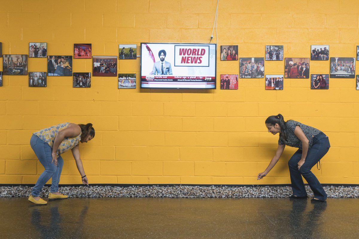 Through 6/30, #FelixGonzalesTorres’s “Untitled” (Public Opinion) (1991) is on view at Jus Broadcasting. #CircleNY gu.gg/5KB130cgZ88