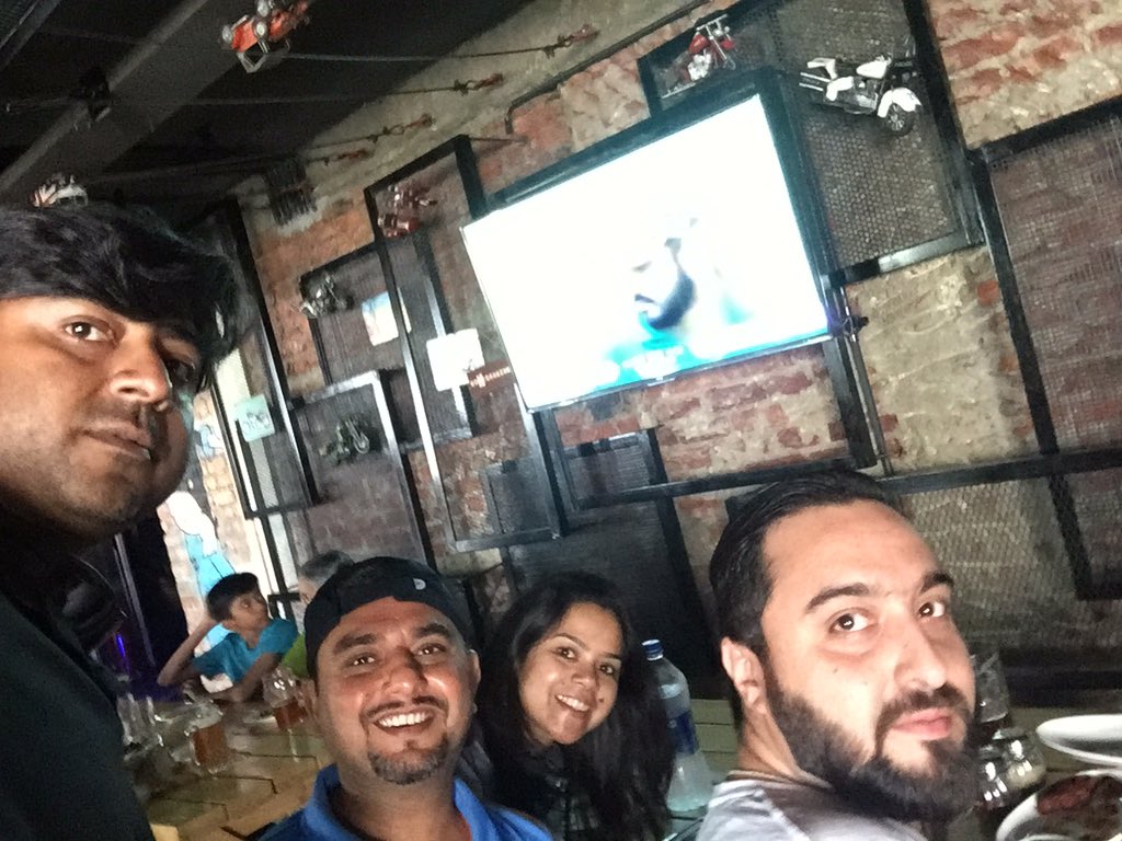 TikuLeela's tweet photo. @tyagarajan #LeapEagles2017 @Hyderabad for our graduation &amp; watching #INDVsPAK @Rajlakshmi_S @aniruddha1979 @wrachitarora https://t.co/6PIQjZDFbp