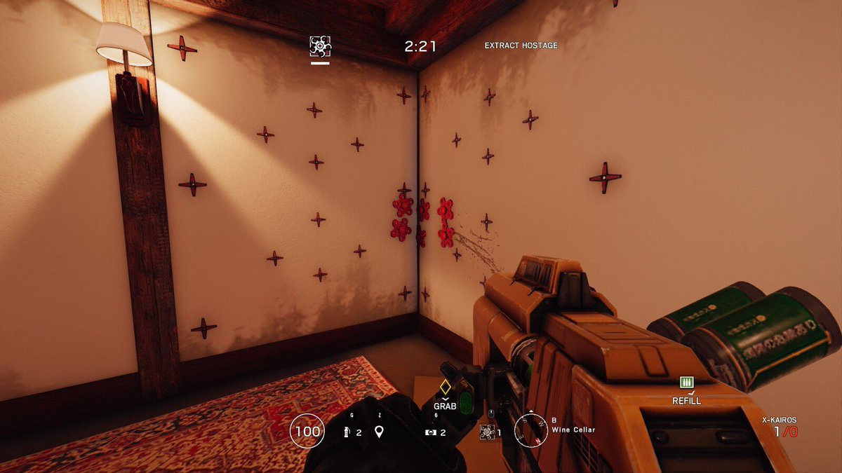 MemesRainbow6's tweet photo. Very helpful hibana spot!? #siegememes #RainbowSix @Rainbow6Game https://t.co/BYVpeXTB3J
