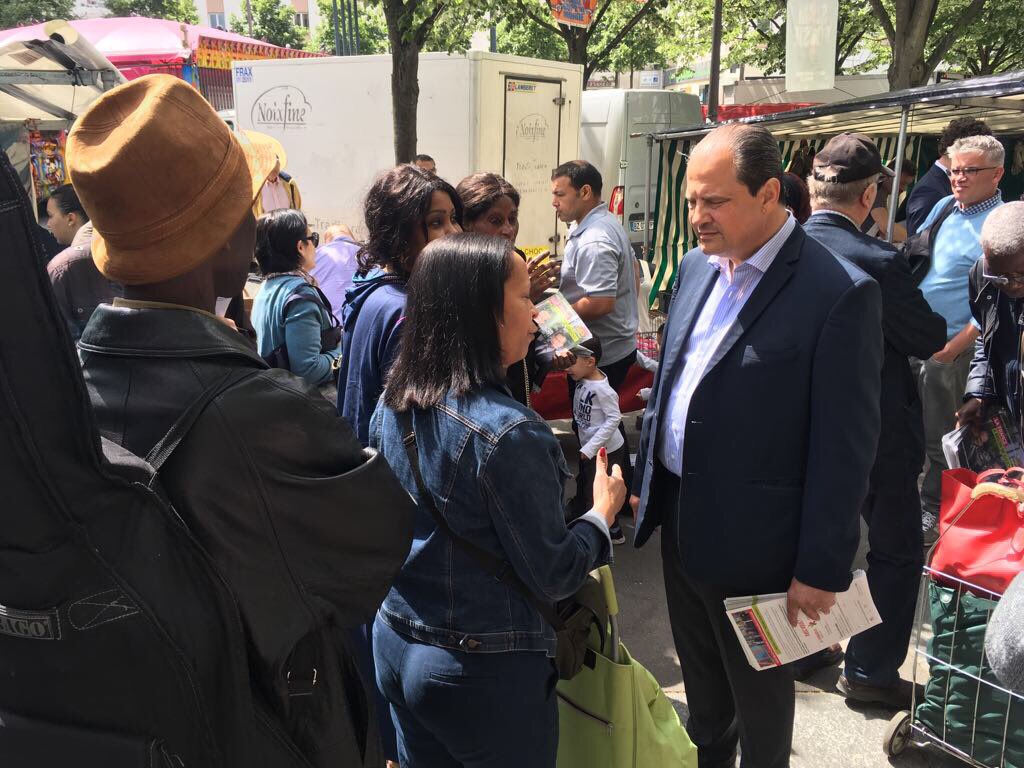 AvecCamba's tweet photo. Marché Place des Fêtes ! #AvecCamba #Circo7516 #Legislatives2017 https://t.co/wwh28pem7O
