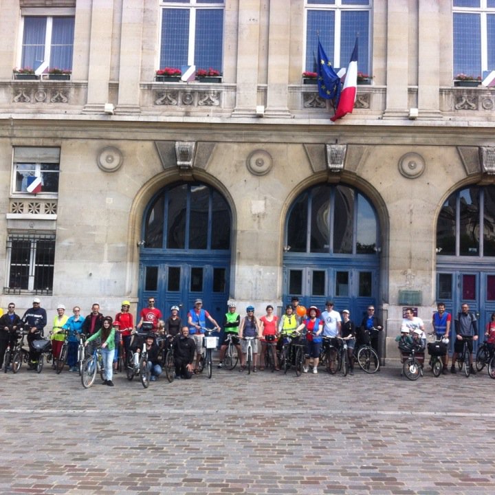 MDB13eme's tweet photo. Départ de #paris13 #concergence soleil et sourires ! https://t.co/Jw4n8pmSWL