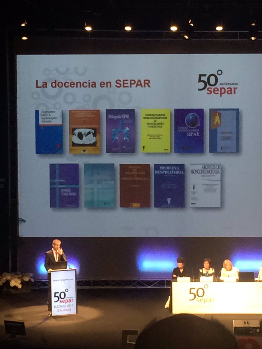 SeparRespira's tweet photo. El Dr. Alberto Fernández, director comité de formación, recalca el binomio SEPAR y docencia #mi50CongresoSepar https://t.co/MngcT7xWLZ