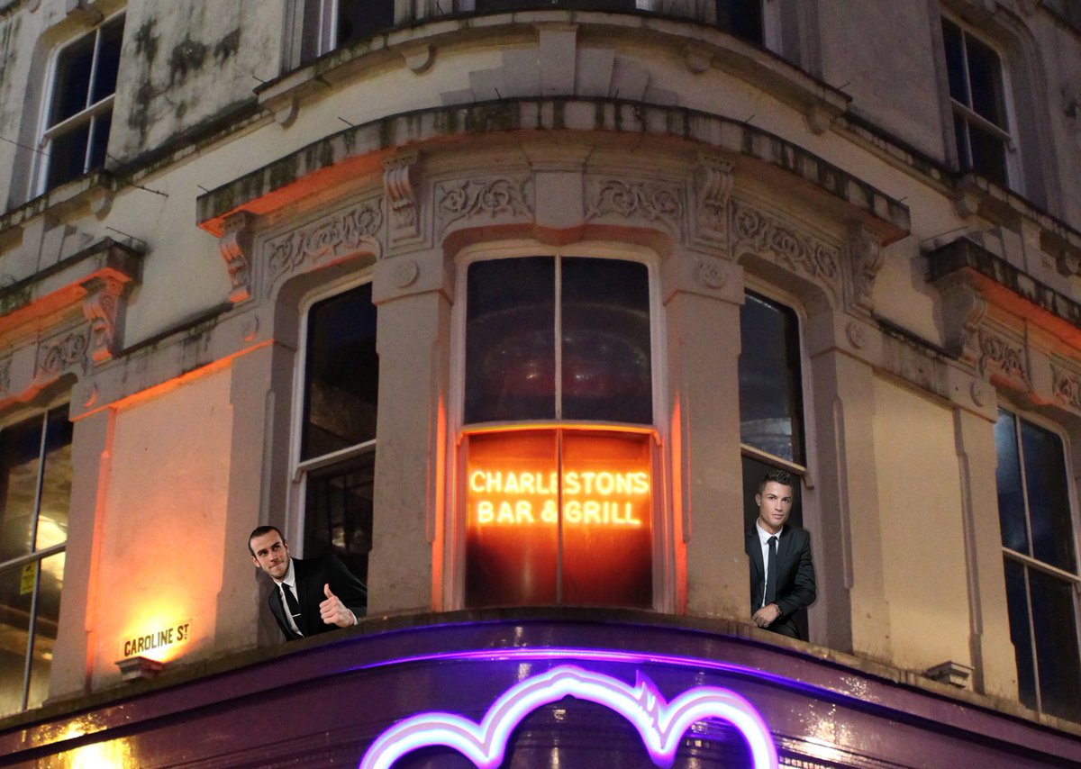 ILovesTheDiff's tweet photo. Gotta be done boys! Gareth and Cristiano spotted celebrating with a late night Charleston's. #chippylane #Cardiff2017 #uclfanfest https://t.co/0XzOND0q5N